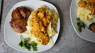 Socna teletina sa tjesteninom u sosu od gljiva / Delicious veal cutlets in a champignon sauce