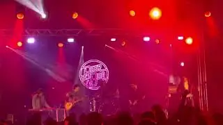 Australian Rock Collective performing TNT at Beer 🍺 & BBQ Festival 2024