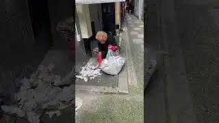 FAMOUS CHEF #MOTOKICHI clearing neighbor's trash @kichikichiomurice #shorts #kyoto #japan #humble