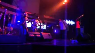 Fayrush - Cipika Cipiki (Live)