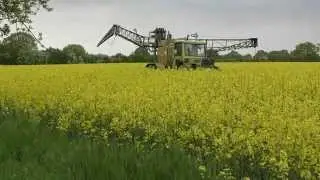 Raps Spritzen mit einem umgebautem MB Track und aufgebauter Spritze
