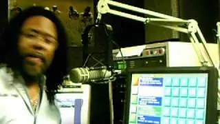 Mark Gunn At Louisville's B-96.5 !