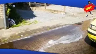 ✅ Mestkar blijft open staan en besmeurt straat, auto&rsquo;s en tientallen huizen met vloeibare mest