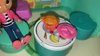 Gabby and Chester make their own breakfast and watch car racing!