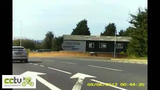 Biffa rubbish truck pinch point close pass (number plate obscured)