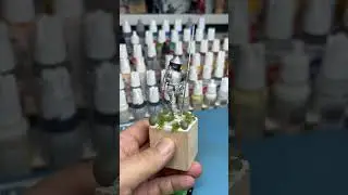 Painting a Ashigaru. Let&lsquo;s try to get better! #miniature #figurepainting