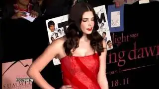 Breaking Dawn P1 LA Premiere - Ashley Greene on Black Carpet