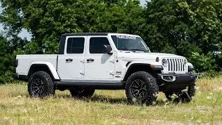 Jeep Gladiator JT 2.5-inch Leveling Kit by Rough Country