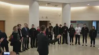 Trinity Western University Chamber Choir performing impromptu in Tianjin China