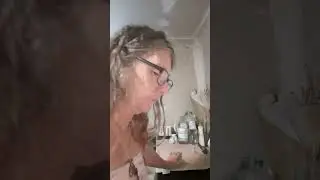 off grid Widow in Aussie land.. cooking to survive