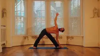 Living Yoga - Short Flow