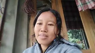 Sour leaves stew with small fish//cleaning small fish in the cold