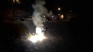 Phantom Fireworks  - Wolf Pack Thunder String