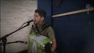 Aca Entre Nozz - Ra&uacute;l Beltr&aacute;n (Video Musical)