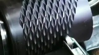 Knurling - spiral slot on a roller #howto #feed #mechanical #trendingshorts #feedshorts #viral #off