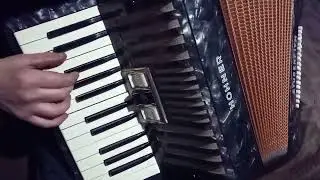 LA CHILIA-N PORT. ( TUTORIAL LA ACORDEON PENTRU ÎNCEPĂTORI)