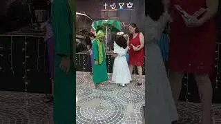 Apresentação de natal das crianças 16IEQ