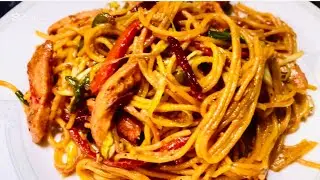 Chow Mein || Pasta || Chicken Chow Mein by Safaida Kitchen (Professor Sahibzada)