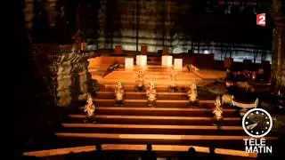 Royal Ballet of Cambodia at Angkor Wat 7 12 2013