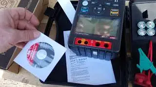 Розпакування мегаомметра UNI-T UT512