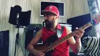 Mr Bruce Bass Riff House