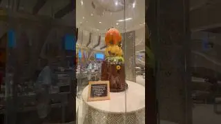 #edible #display #pumpkin #chocolate SEMINOLE HARD ROCK TAMPA #pastry #team  CHEF KATIE WHITE