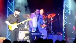 The Giles Robson Band - Sarah Lee, Skegness 2017.