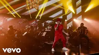 Nacho - Materialista (Sinf&oacute;nico / En Vivo)
