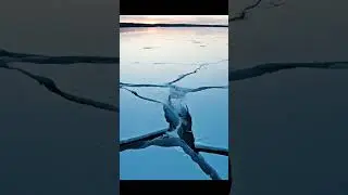 #shorts #ice #buz #nature #sound #cinematic #silence #winter #asmr #doğa #cold #lake #ses #chill #fx