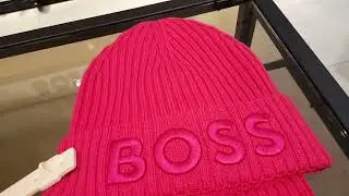 Шопинг: одежда* Maxmara Weekend* Liu Jo* Marc Cain* Boss* Armani Exchange*