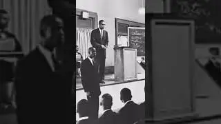 Malcolm X : On white liberals