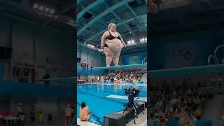 Fat lady jumped in pool #shorts #viral #funny #shocking #india