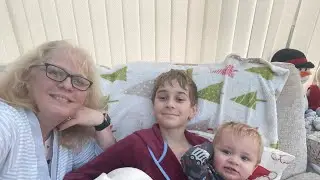 Vlogmas day 23 hot water cover and memory table cloth