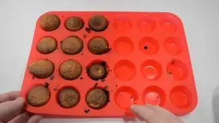 Laminas 24 Cup Silicone Mini Muffin/Cupcake Baking Pan