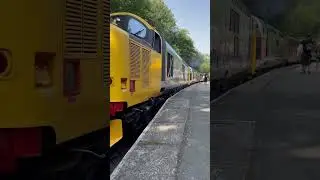 37508 & 55009 Deltic at Haworth station. #heritagerailway #class37 #class55 #deltic #railway #trains
