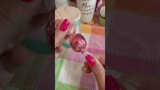Satisfying sound opening Lindt strawberries and cream candy