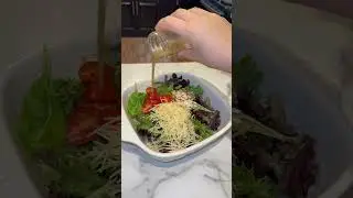 Ensalada spring mix,  aderezo con miel de maple 😋 para acompa&ntilde;ar carne arrachera