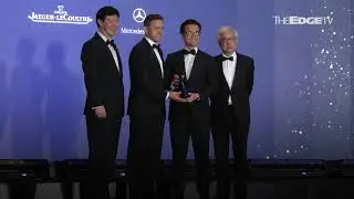 OSK Holdings Berhad wins The Edge Billion Ringgit Club Awards 2018