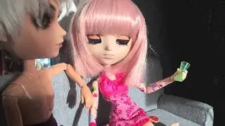 Pullip Parodie - Le trafiquant de drogue