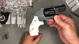 Altamont S&W J Frame Pearl Boot Grips