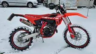 BETA RR 125 4T IN SNOW!