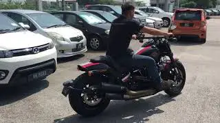 Vance & Hines Hi Output Slip On on Fat Bob