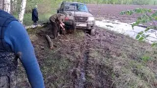 Помощь друзьям!  Helping friends!