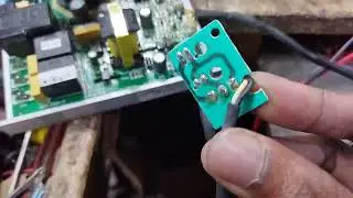 Treadmill motherboard   problem E 3  repair Ok