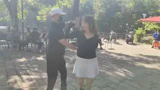 2026年1月3日~金樹.莉彤.黄先生賢伉儷：吉鲁巴~金獅湖廣場樂團公益