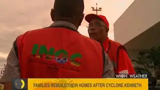 Dramatic footage shows Bolivian landslide sweeping away houses