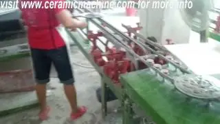 automatic ceramic plate glazing machine: how to spray glazing