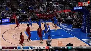 Isaac Okoro catches a body in Dallas!