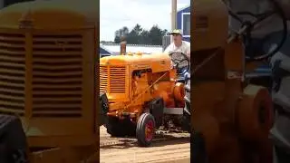 Classic Farm Stock Pulling!! #tractorpulling