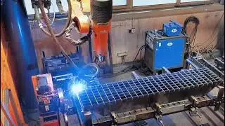 Produttiva di Grigliati Pedonali e Carrabili Video 1  #caditoie #welding #acciaio #grating #manhole